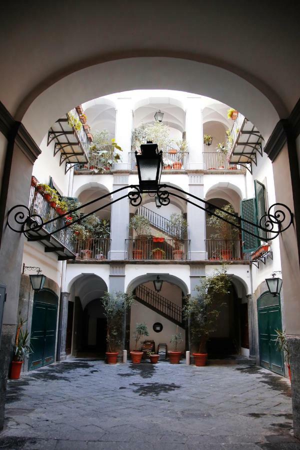 Casa Matys Apartment Napoli Exterior foto